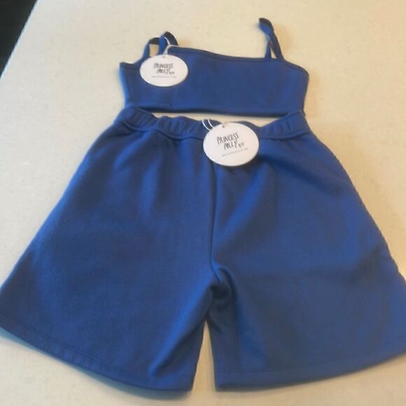 Princess Polly Harlow set size 4 new with tags high waisted shorts, side zip top